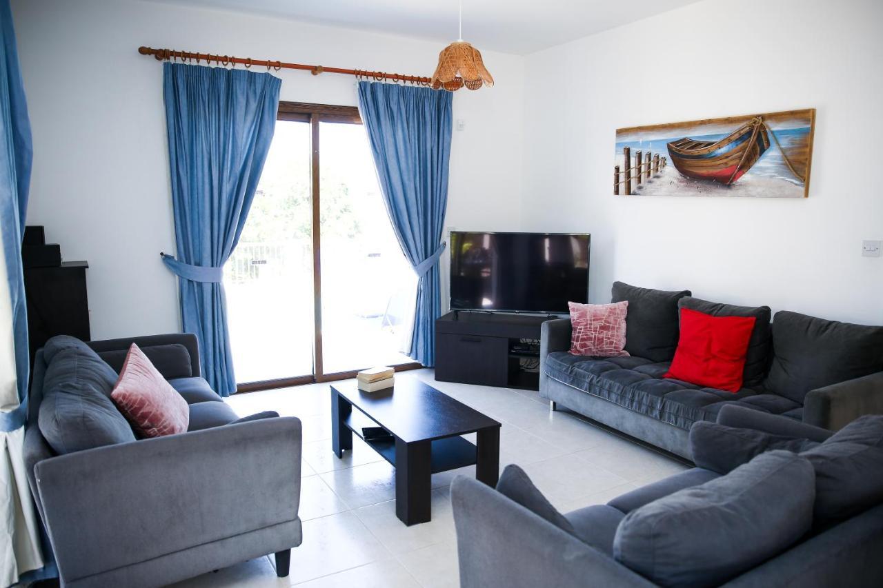 Villa Lambriana เปเยีย ภายนอก รูปภาพ