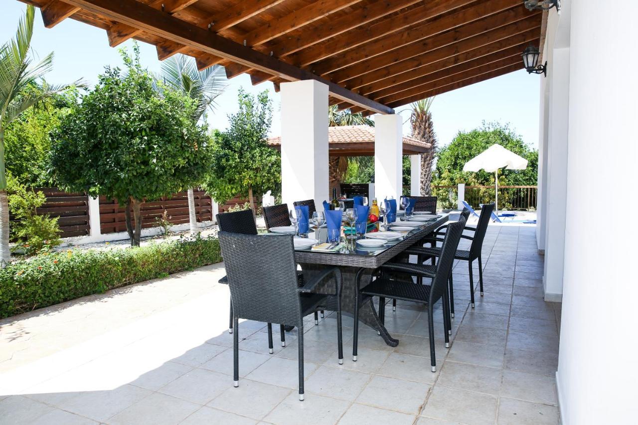 Villa Lambriana เปเยีย ภายนอก รูปภาพ