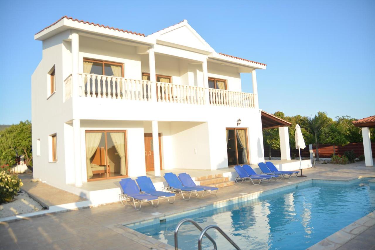 Villa Lambriana เปเยีย ภายนอก รูปภาพ